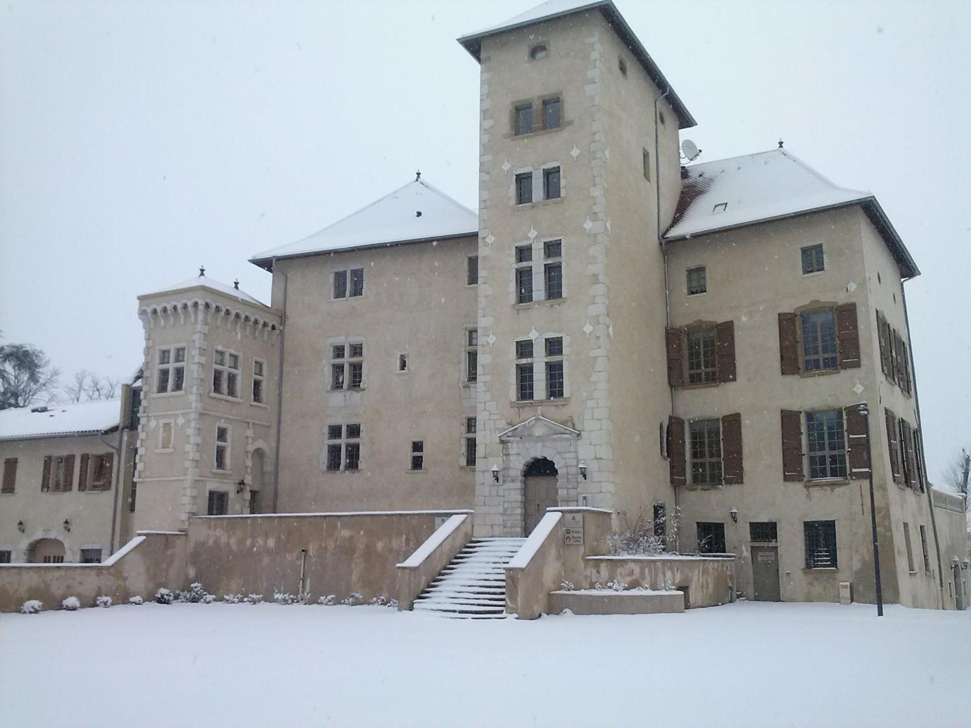 Tempologis - Chateau de la Rochette Fontaine  Buitenkant foto