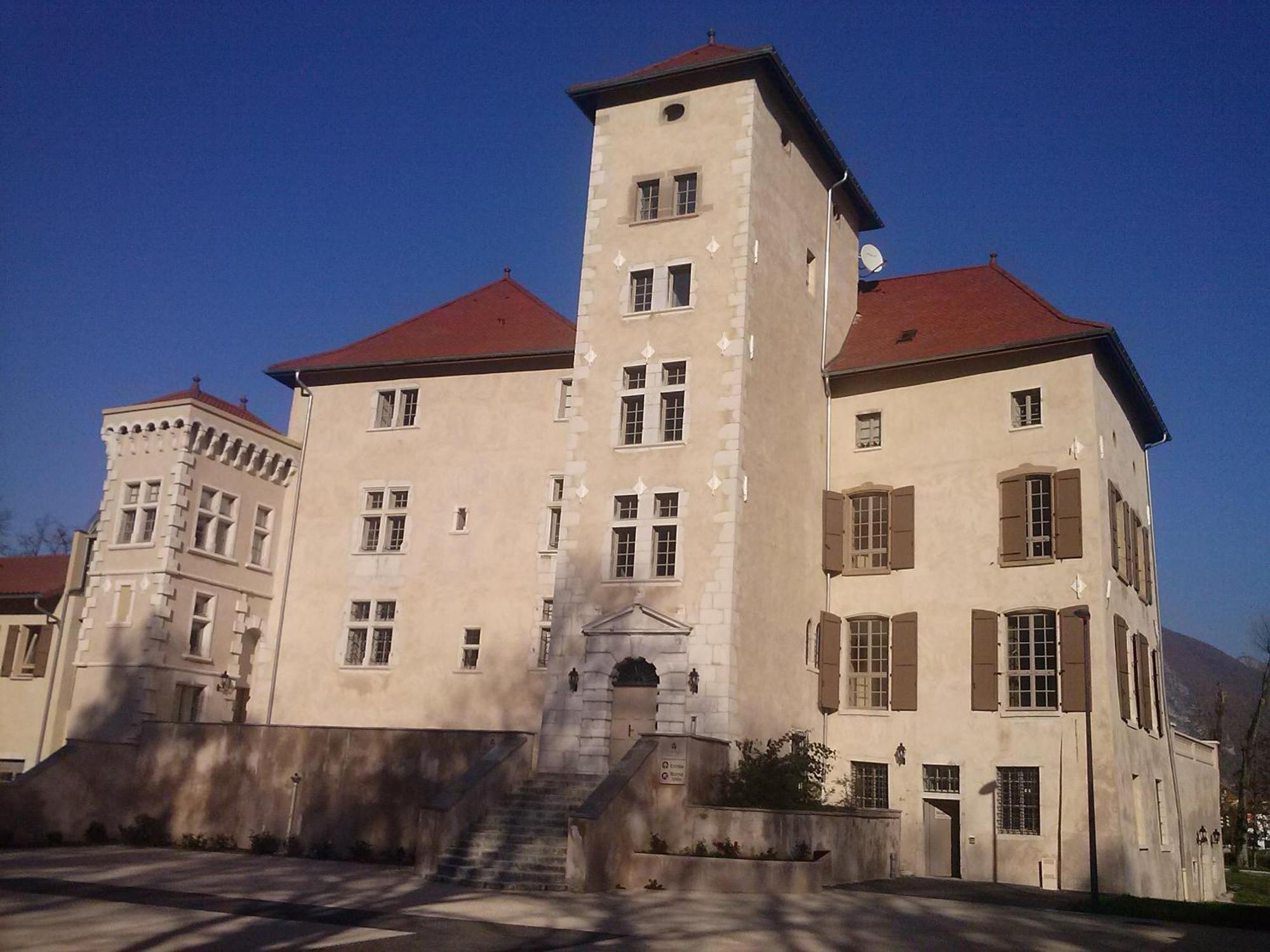 Tempologis - Chateau de la Rochette Fontaine  Buitenkant foto